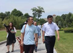 浦东水务和长桥山庄领导考察福寿园和js3333线路检测中心集团