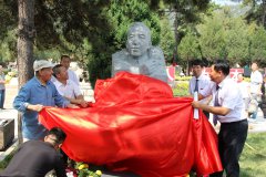 赵树理：中国现代文学史上的璀璨星辰